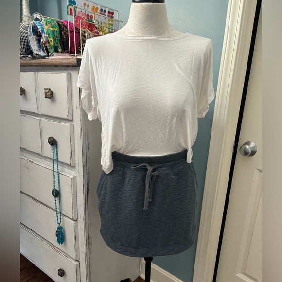 Athleta Skirt - Picture 10 of 13
